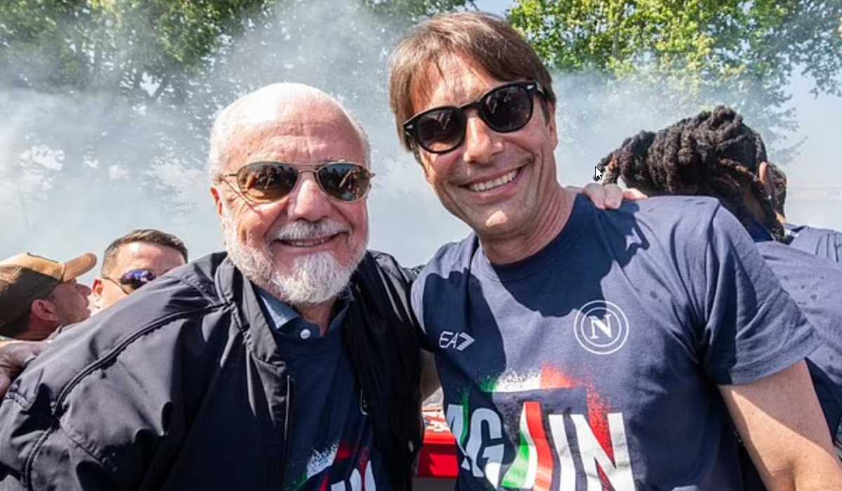 Conte Cabut! Napoli Juara, Pelatihnya Pulang? 1 Conte Cabut! Napoli Juara, Pelatihnya Pulang?