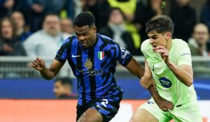 Dumfries ke Barca? Inter Bungkam Rumor Transfer!