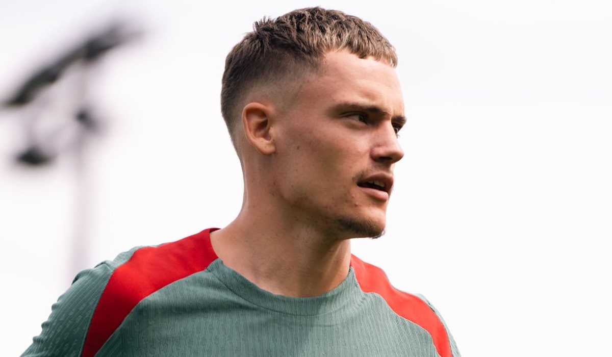 Bintang Baru Liga Inggris: Siapa yang Paling Bersinar? 1 Bintang Baru Liga Inggris: Siapa yang Paling Bersinar?