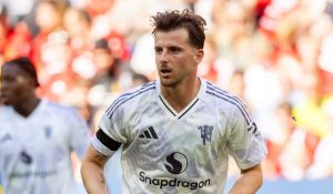 Mimpi Mount: Bangkitkan Kejayaan MU!