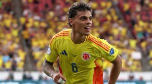 Statistiknya Gila! Manchester United Ikut Kejar Gelandang Bertahan Paling Panas dari Brasil!