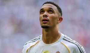 Mimpi Buruk Courtois: Trent Alexander-Arnold Bikin Kiper Madrid Ketar-ketir!