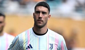 Vlahovic Dilepas? Juventus Pasang Harga, Milan Siap Sikat!