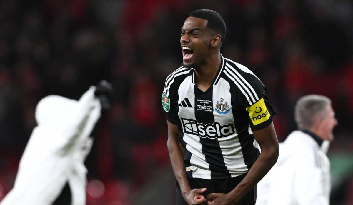 BOM! Liverpool Pecahkan Rekor Transfer Demi Isak!