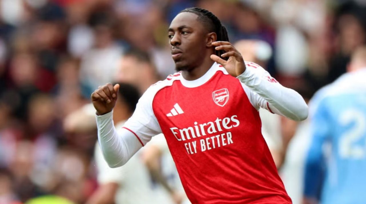 Rekor 13 Tahun Hancur! Eze Bikin Arsenal Terpukau!