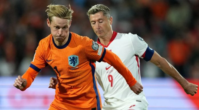 De Jong Absen! Belanda Waspada