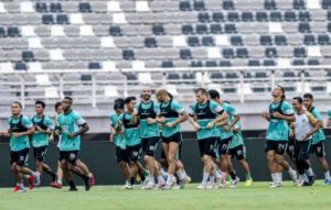 Bajul Ijo Tanpa Rivera, Mampukah Taklukkan Kabau Sirah?