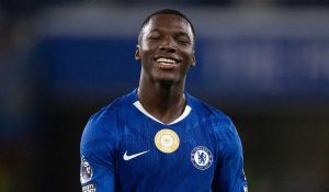 Caicedo Putus Agen! Sinyal Bertahan Lama di Chelsea?