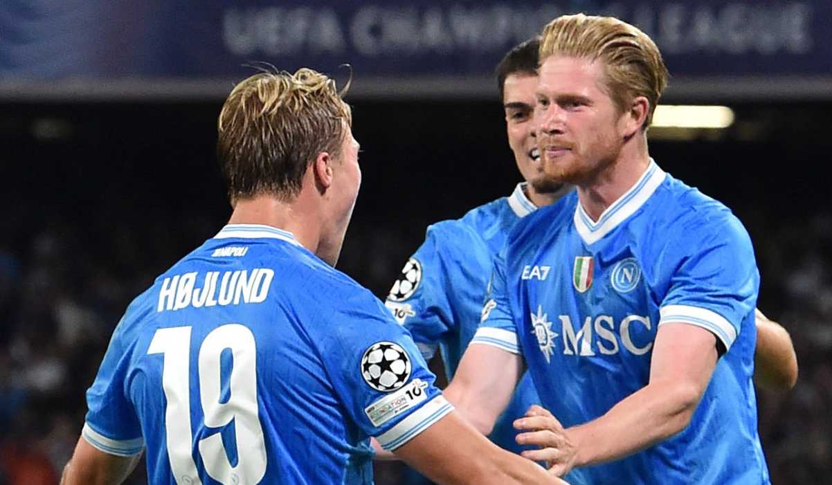 De Bruyne Sindir Transfer MU? Hojlund Buktikan Kelas!