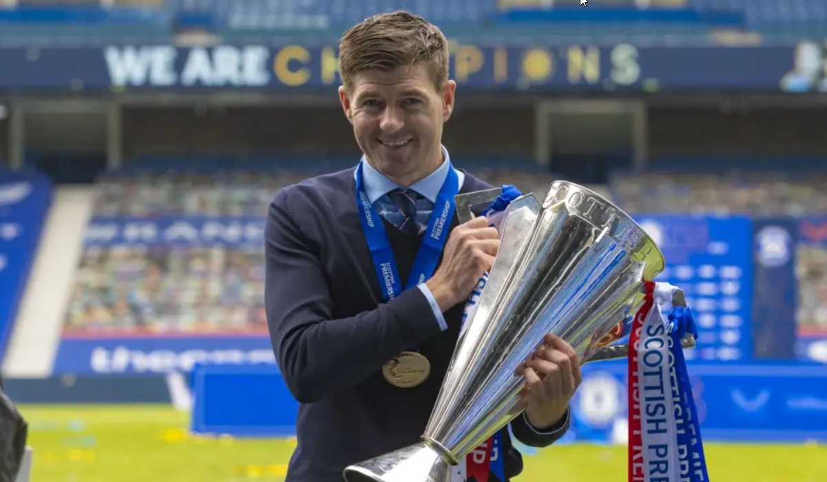 Gerrard: Rangers Belum Jadi, Tunggu Momen Pas! 1 Gerrard: Rangers Belum Jadi, Tunggu Momen Pas!