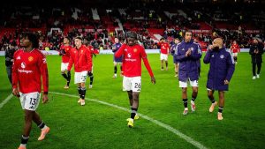 Drama 8 Gol! MU Gagal Pesta, Klasemen Liga Inggris Memanas!