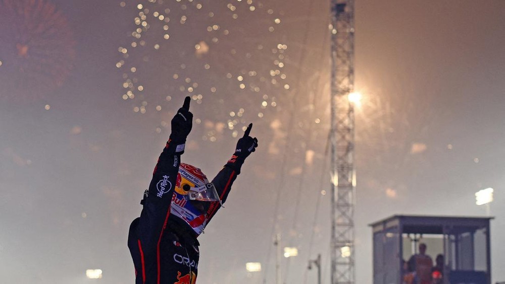 Verstappen Rebut Kemenangan di Qatar, Gelar Juara F1 Ditentukan di Abu Dhabi!