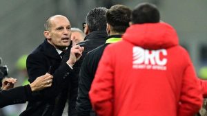 Allegri vs Fabregas: 'Kamu Masih Bocah!'