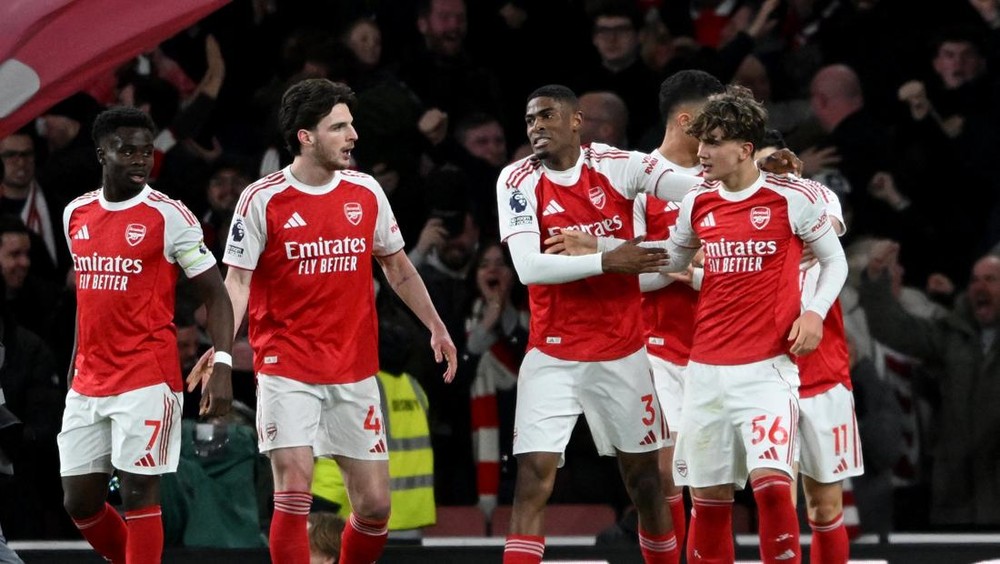 Arsenal: Hanya Premier League yang Realistis?