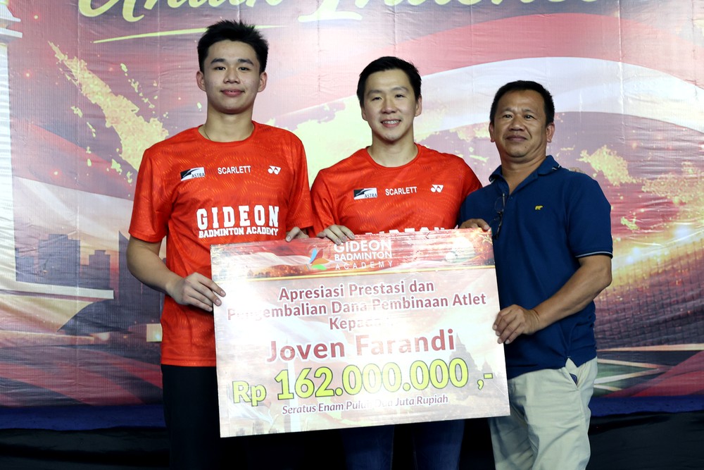 Marcus Gideon Beri Kejutan: Atletnya ke Pelatnas, Uang Kembali!