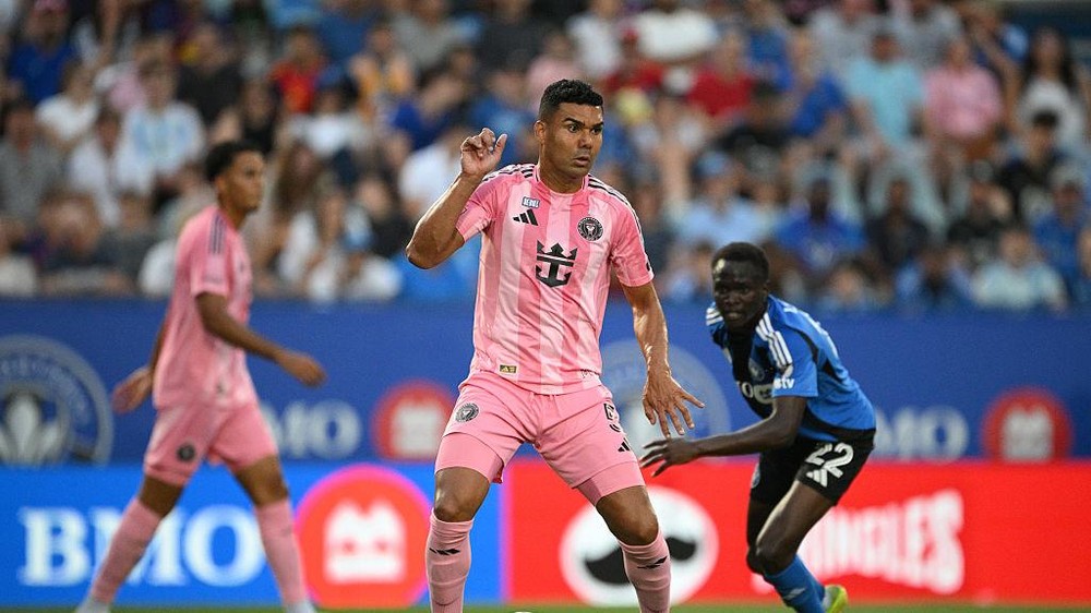 Casemiro Tolak Tawaran Klub Italia demi Bisa Main Bareng Messi 1 Casemiro Tolak Tawaran Klub Italia demi Bisa Main Bareng Messi