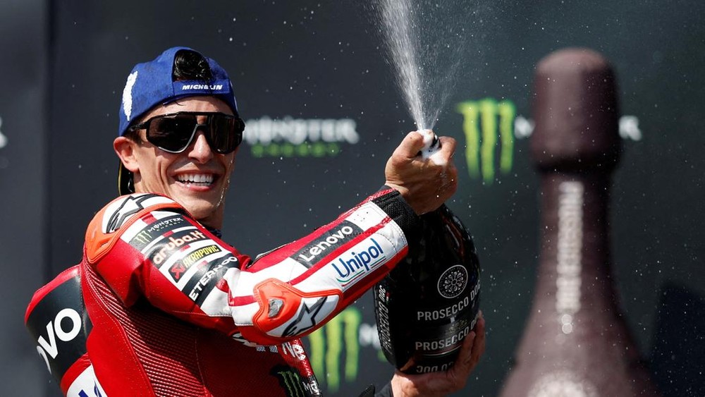 Marquez Gila! Hanya 13 Kemenangan dari Rekor Rossi!