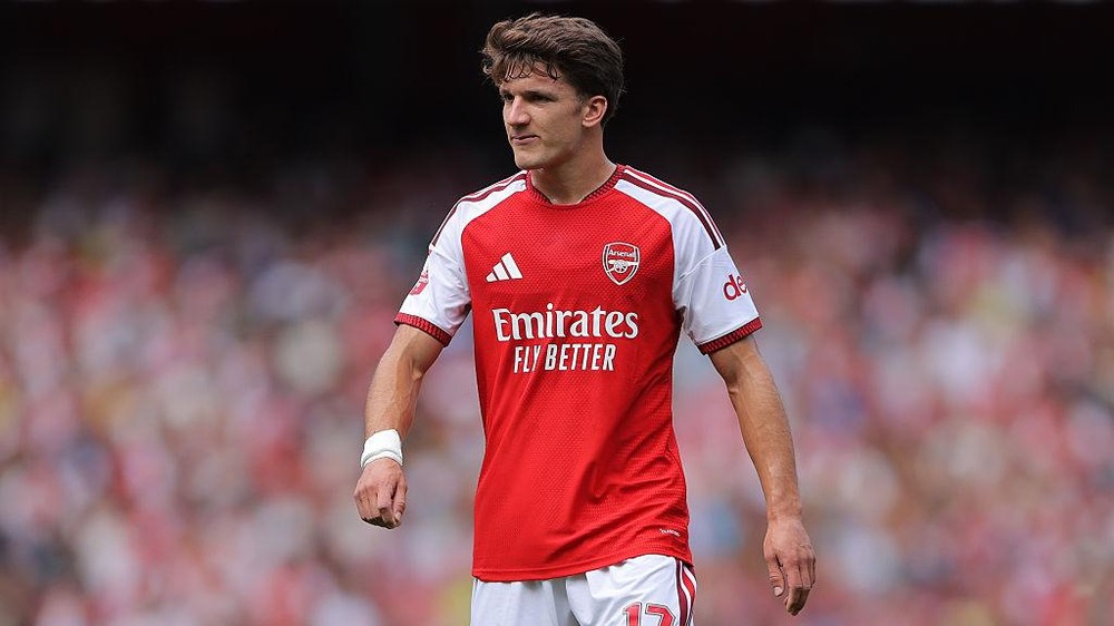 Tzolis Menggila! Adaptasi Kilat, Arsenal Punya Bintang Baru?