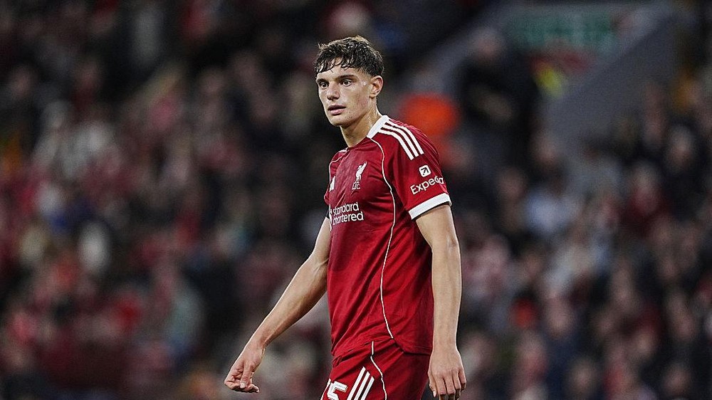 Giovanni Leoni: Kisah Perjuangan Bek Muda Liverpool, Dari Cedera Debut Hingga Optimisme Kembali Berkat Virgil van Dijk