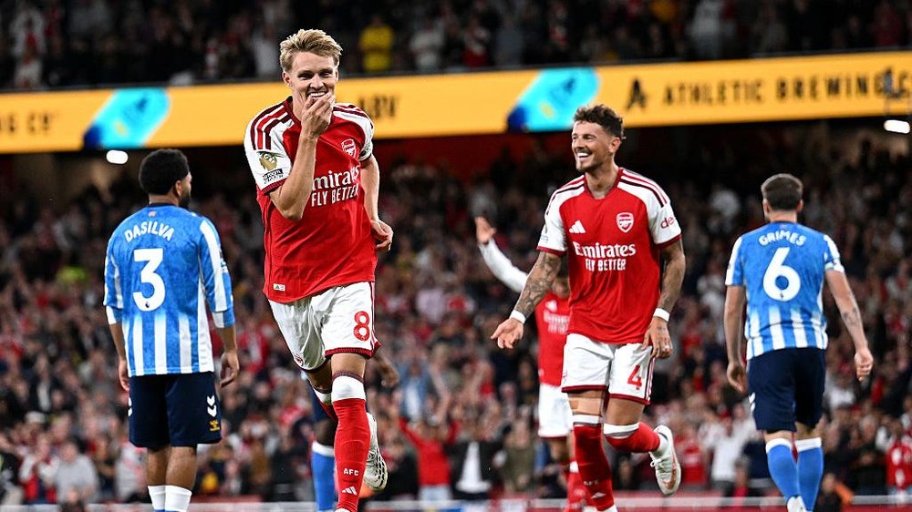 Arsenal Menggila! Mode Serang Penuh Demi Gelar Beruntun! 1 Arsenal Menggila! Mode Serang Penuh Demi Gelar Beruntun!