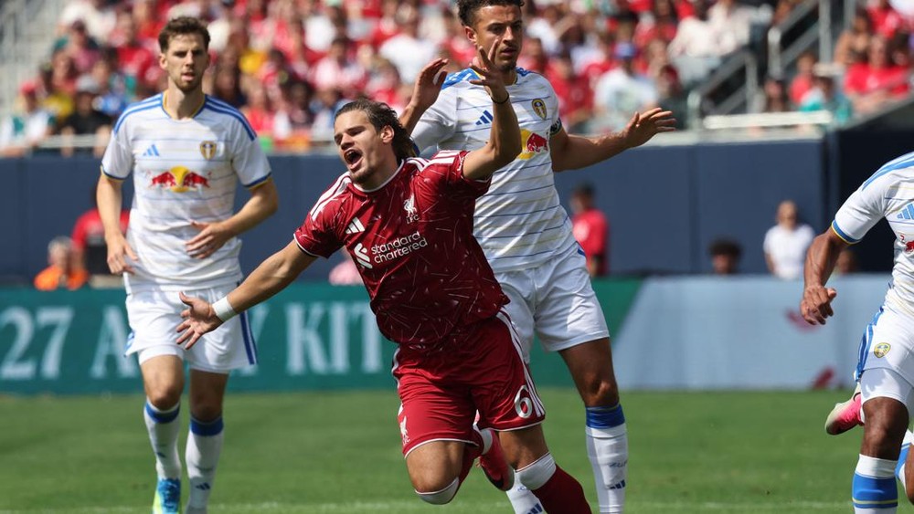 Iraola: Liverpool Belajar Banyak dari Kekalahan Lawan Leeds