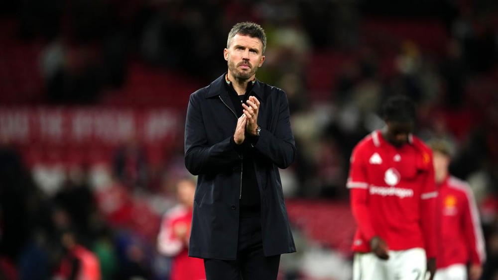 Carrick Tak Boleh Terus Bela MU yang Malas 1 Carrick Tak Boleh Terus Bela MU yang Malas