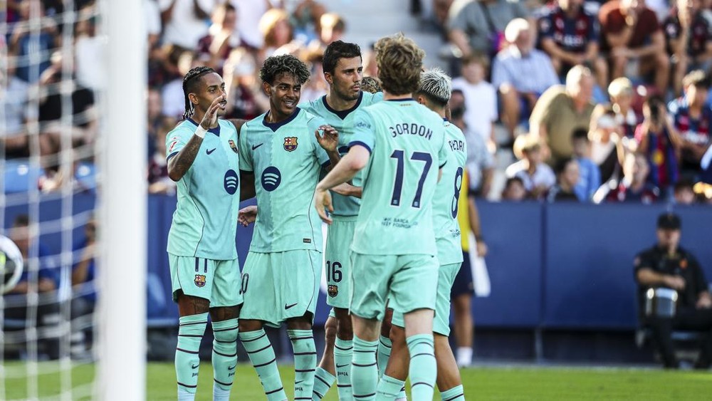 Badai Gol Barcelona! Statistik Gila Bikin Lawan Ciut!
