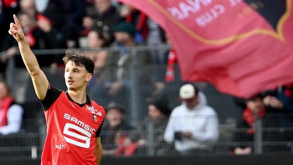 Esteban Lepaul 2023 Masih di Ligue 3, Kini Masuk Timnas Prancis 1 Esteban Lepaul 2023 Masih di Ligue 3, Kini Masuk Timnas Prancis