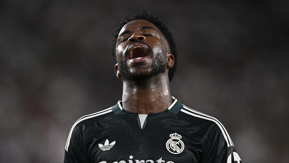 Ancelotti Buka-bukaan Soal Vinicius yang 'Melempem'! 1 Ancelotti Buka-bukaan Soal Vinicius yang 'Melempem'!