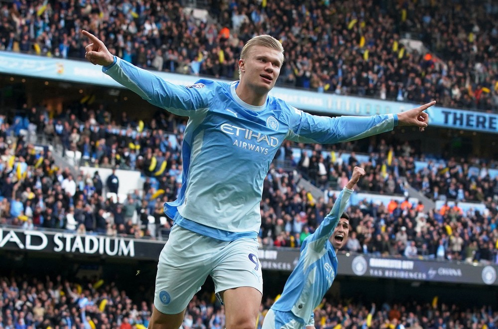 Haaland Diremehkan? Vardy Beri Solusi Gila!