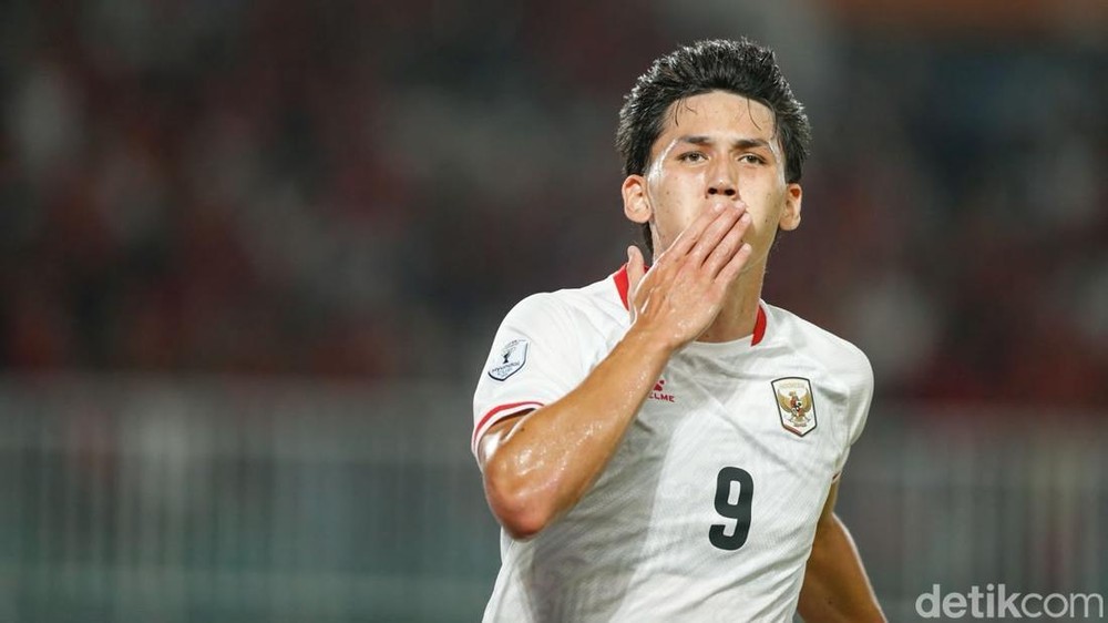 Mitchell Baker Dituntut Meledak Lawan Bangladesh!