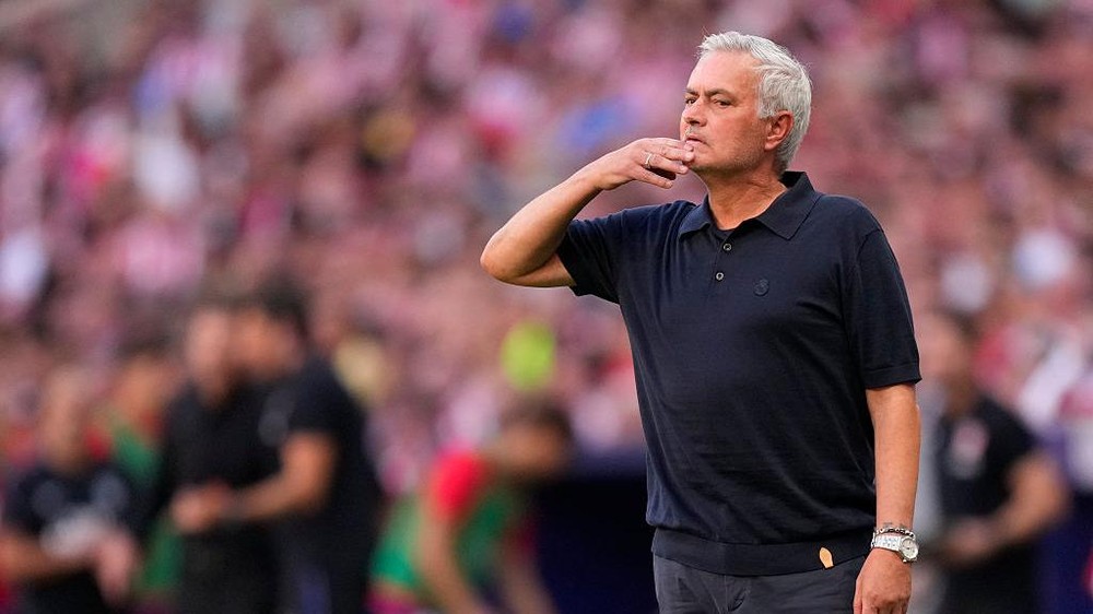 Mourinho Waspada Roma Mengamuk di Olimpico!