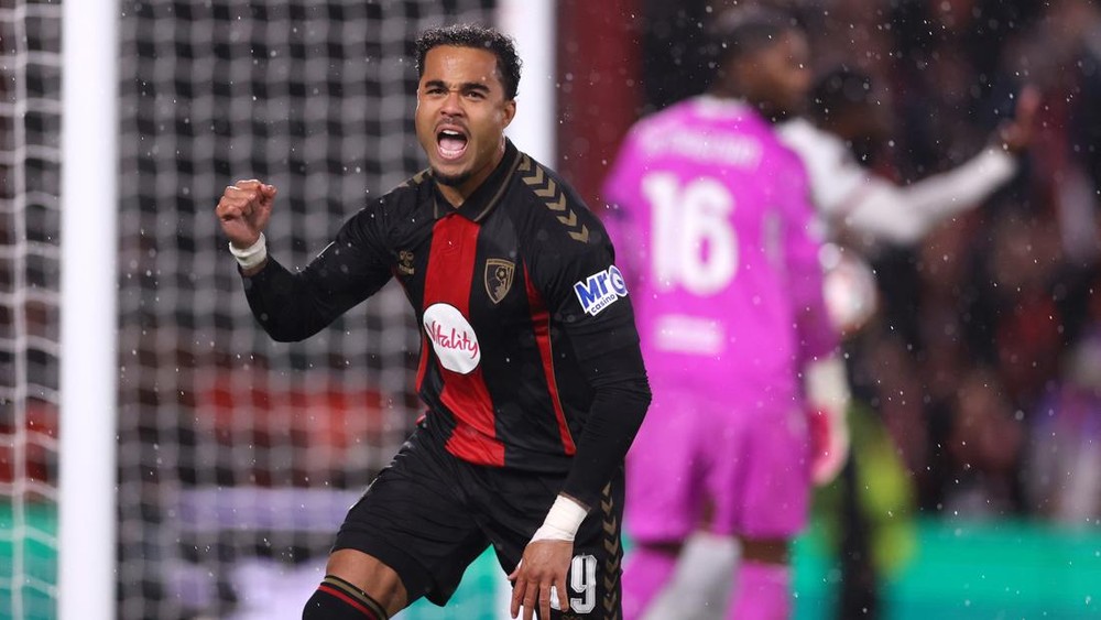 Milan Dipermalukan! Bournemouth Pesta Gol 3-0