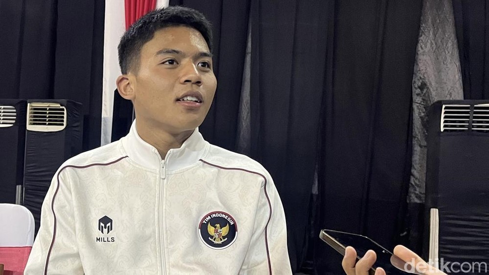 Warisan Ubed: Bangun GOR Mewah di Madura!