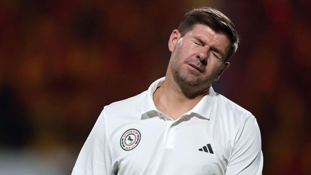 Gerrard Ngamuk! Tak Mau Bicara Jika Liverpool Curang 1 Gerrard Ngamuk! Tak Mau Bicara Jika Liverpool Curang