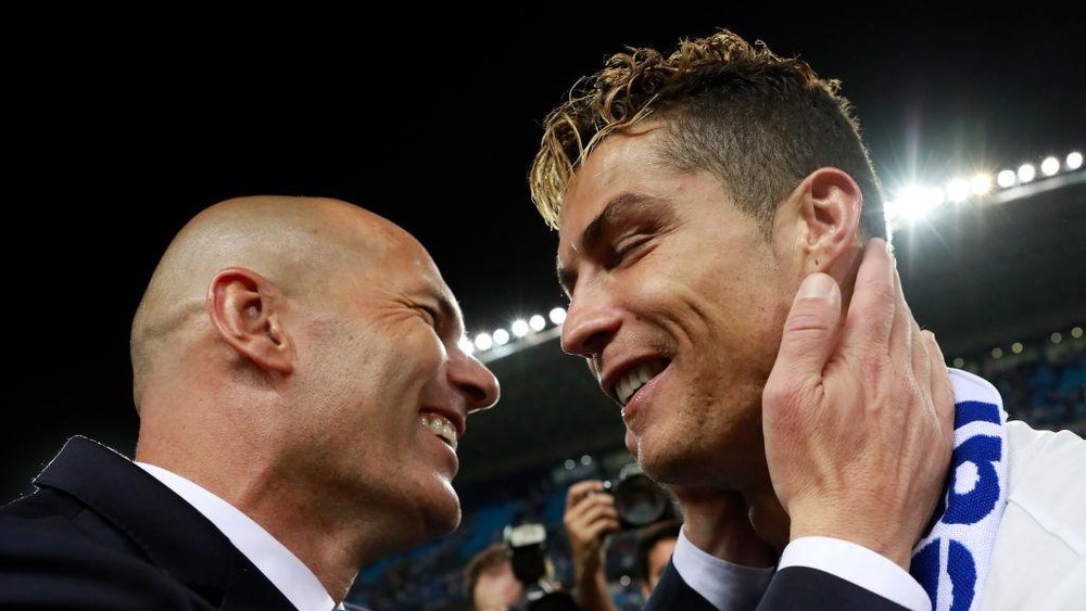 Zidane Buka Suara Soal Drama Ronaldo! 1 Zidane Buka Suara Soal Drama Ronaldo!
